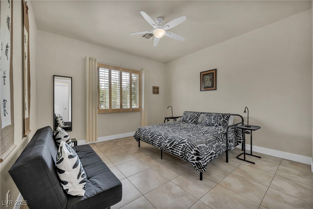 5892 Castleberry Peak Avenue Property Photo 14
