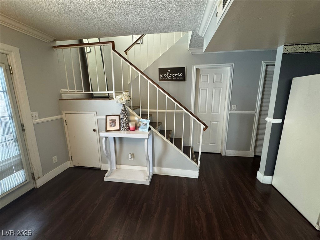 898 Flagstone Way Property Photo 16