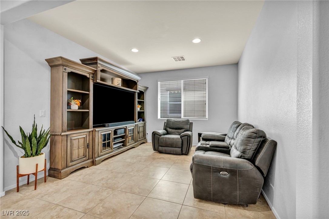 1152 Pine Cove Court Property Photo 6