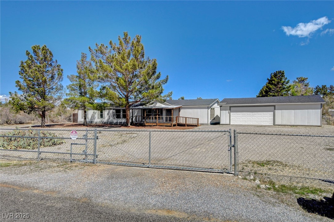 1450 West Donner Street Property Photo