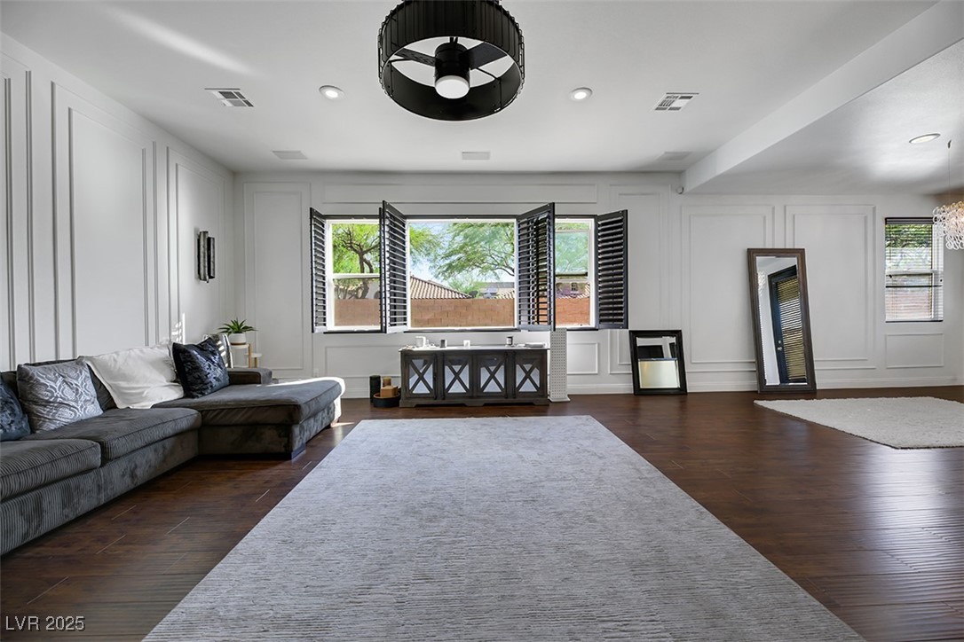 10395 Kern Ridge Street Property Photo 7