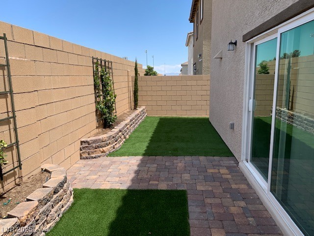 8490 Cabirolera Avenue Property Photo 15