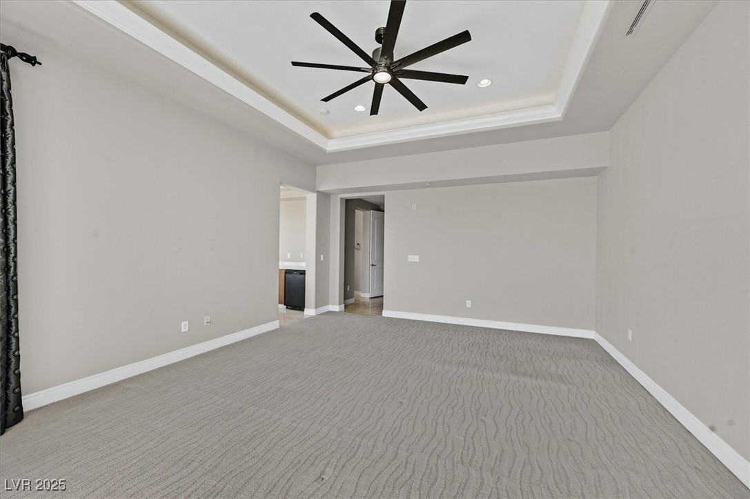 9213 Las Manaitas Avenue 401 Property Photo 33