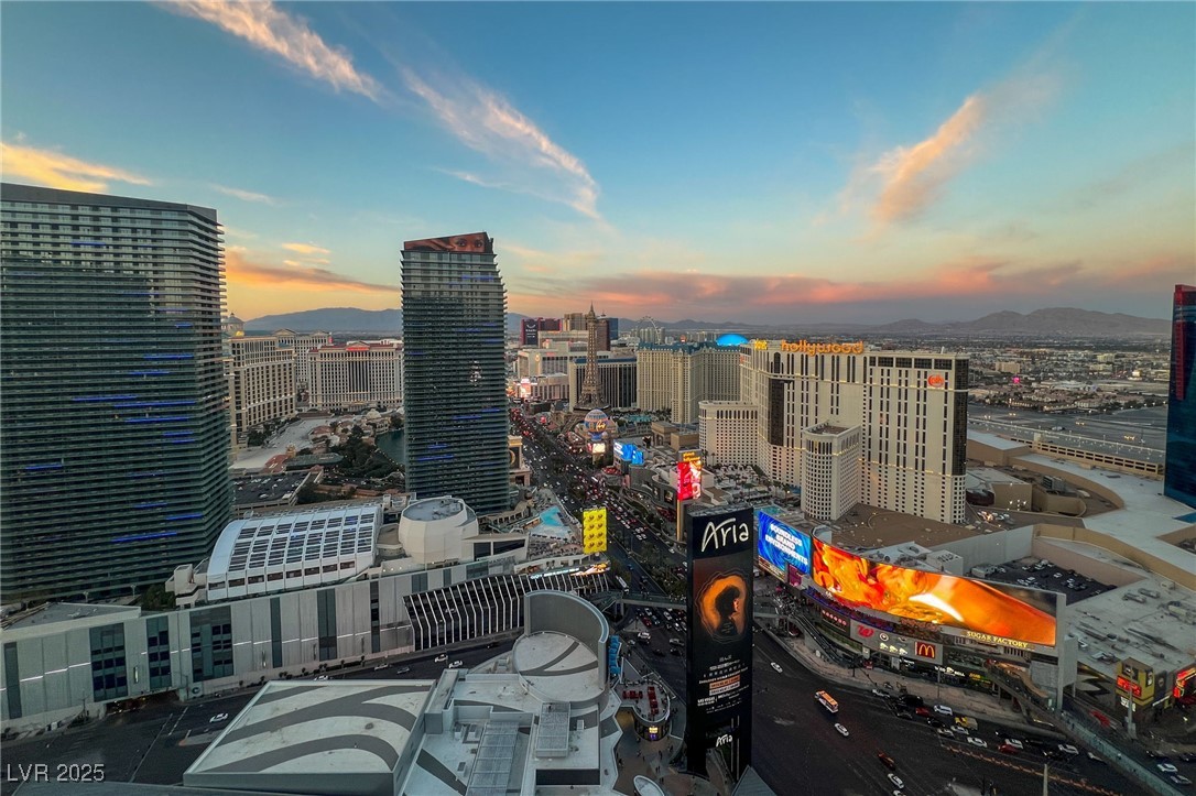 3726 Las Vegas Boulevard 3207 Property Photo 38
