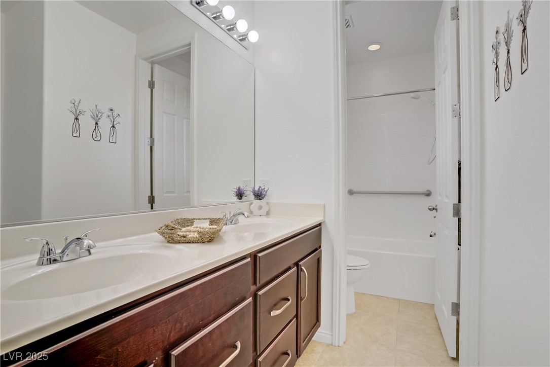 4878 Al Carrison Street Property Photo 18