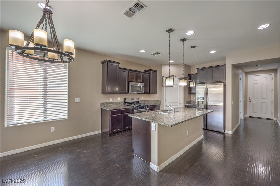 11048 Prairie Grove Road Property Photo 6