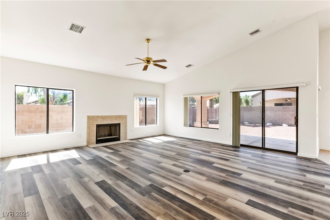 1446 Palm Property Photo 4