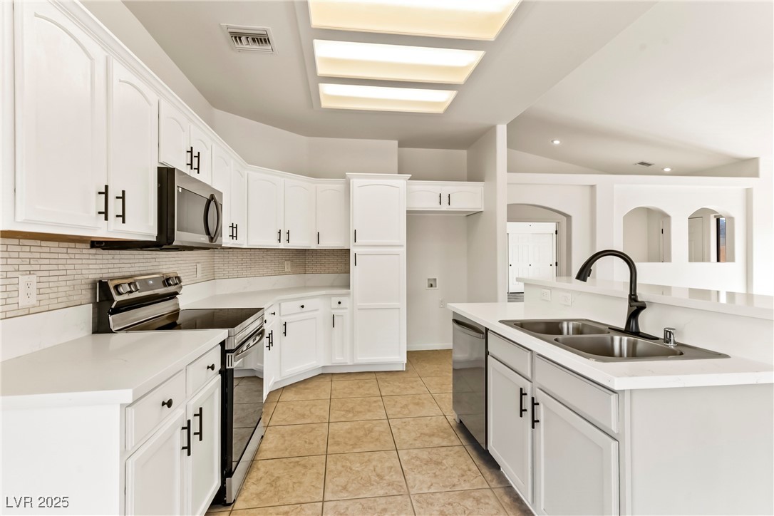 1446 Palm Property Photo 11