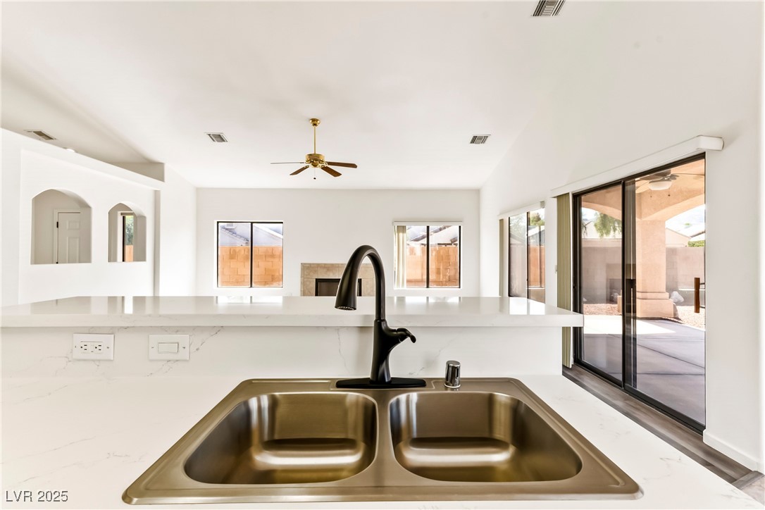 1446 Palm Property Photo 13