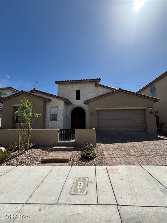 11831 Giroma Avenue Property Photo