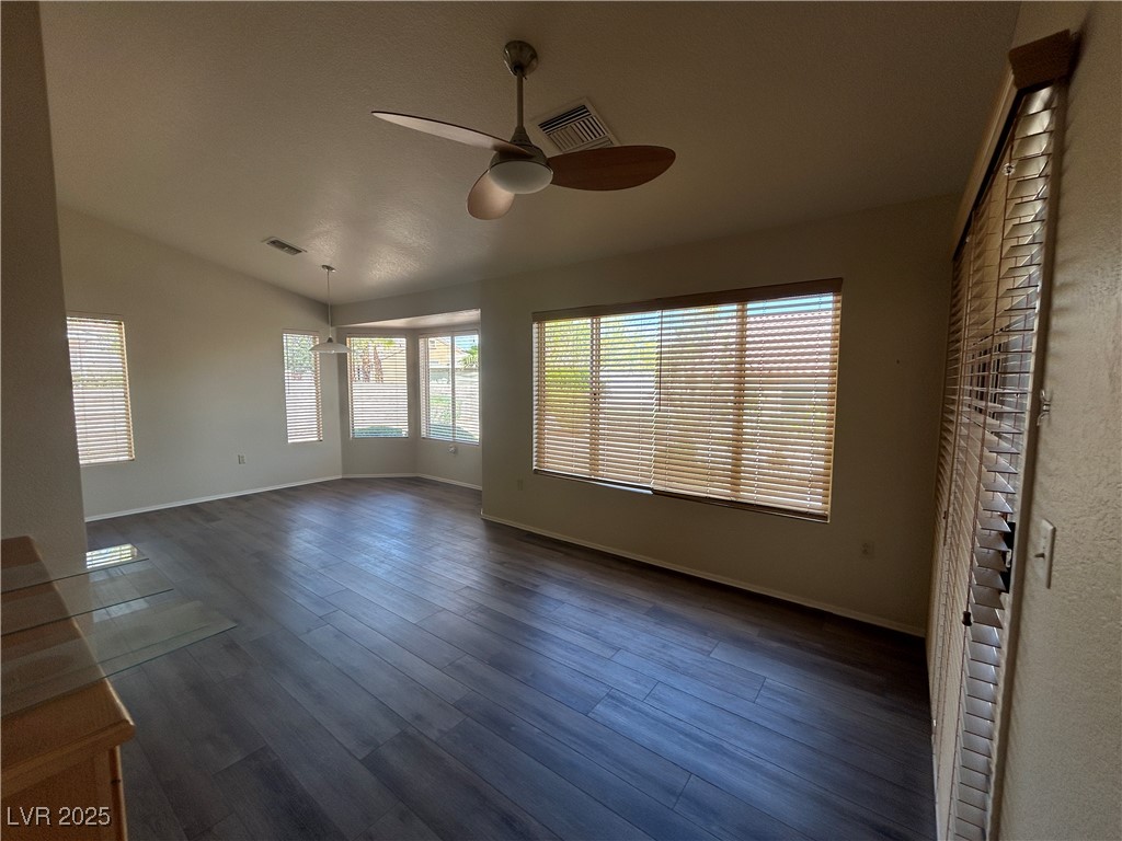 9048 Litchfield Avenue Property Photo 15