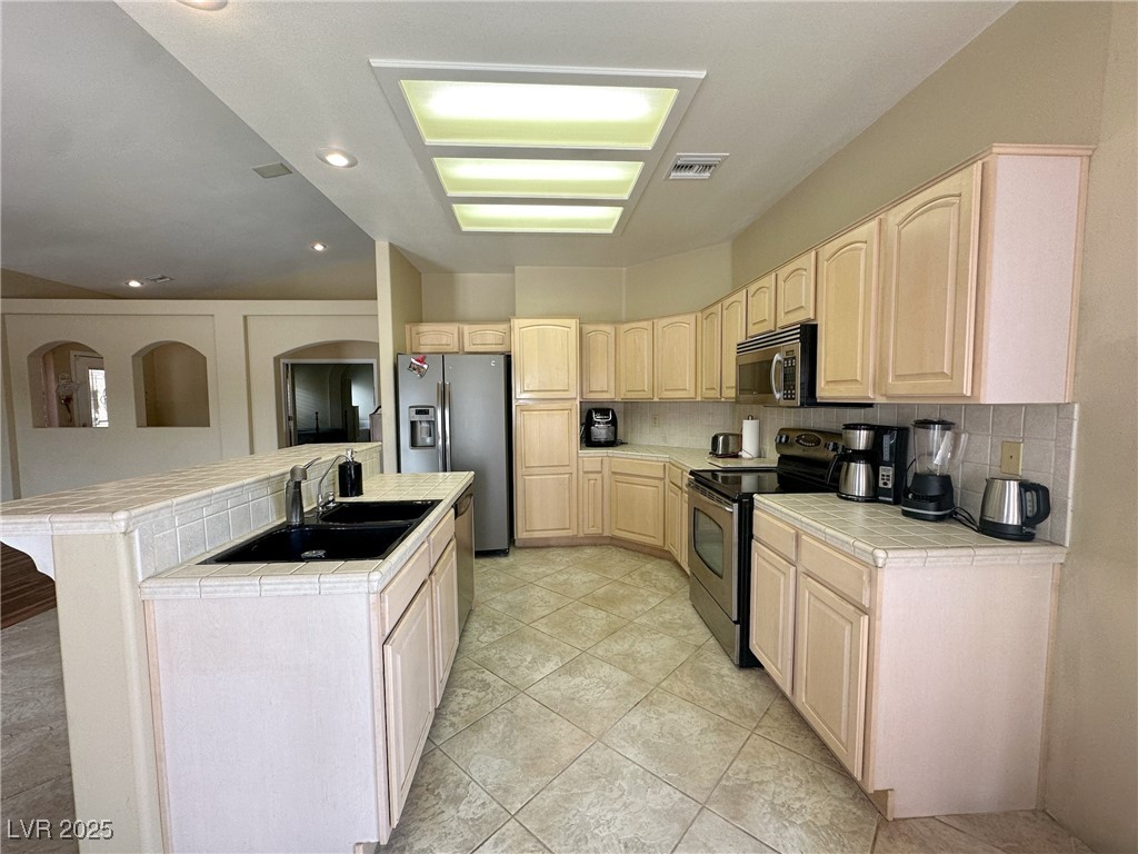 1210 Country Club Property Photo 19
