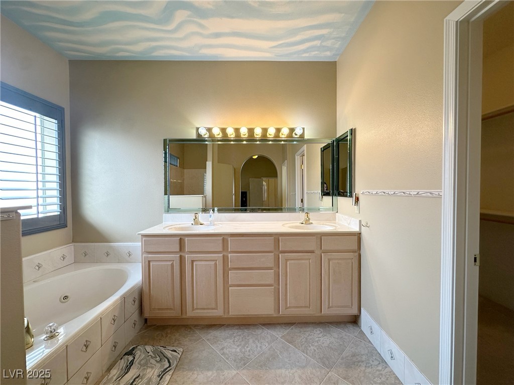 1210 Country Club Property Photo 31
