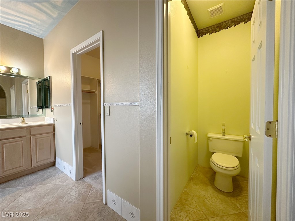 1210 Country Club Property Photo 37