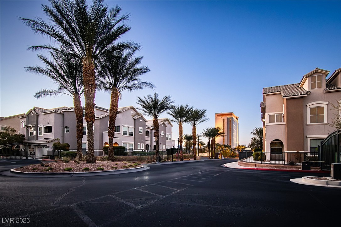 Arby Condo Amd Real Estate Listings Main Image