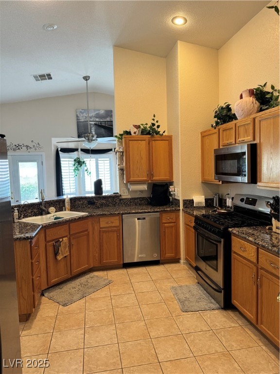 1066 Vanlier Lane Property Photo 17