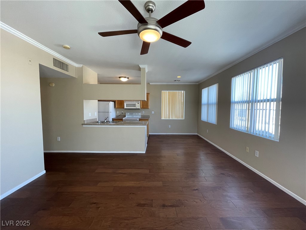 2900 Sunridge Heights Parkway 1328 Property Photo 3