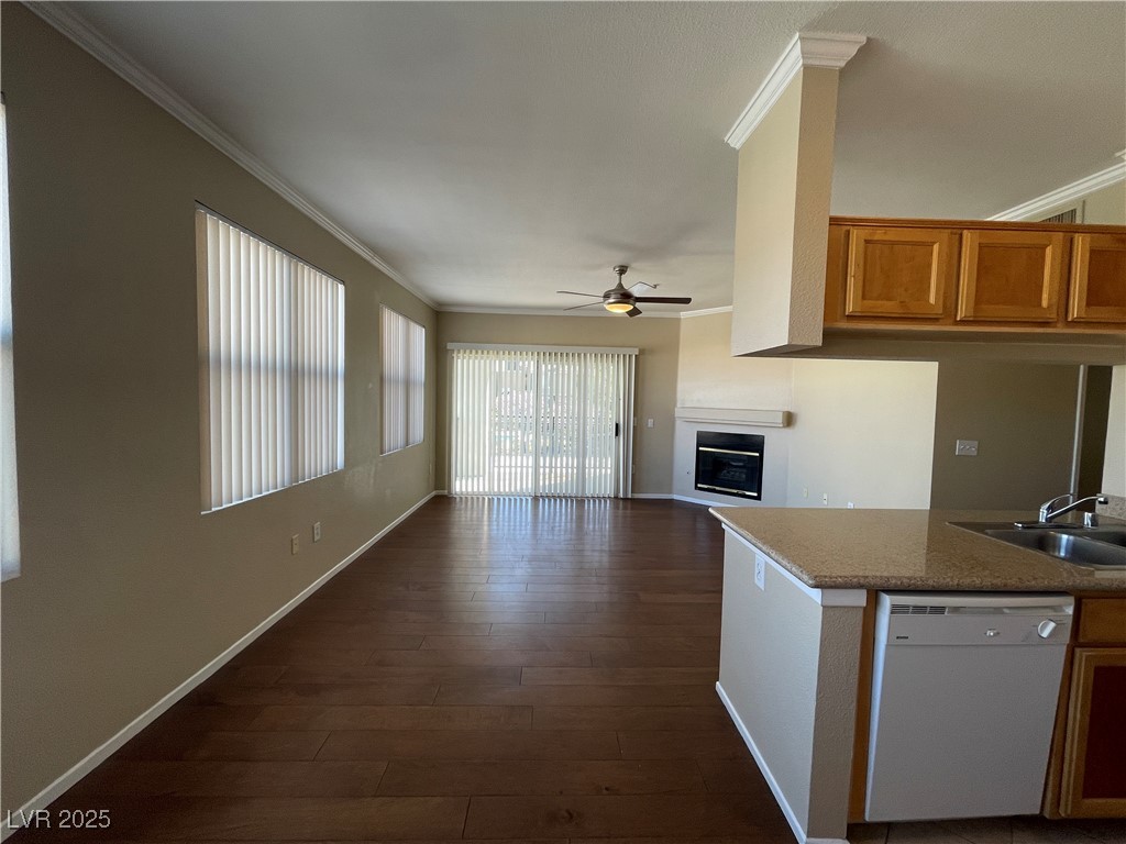 2900 Sunridge Heights Parkway 1328 Property Photo 6