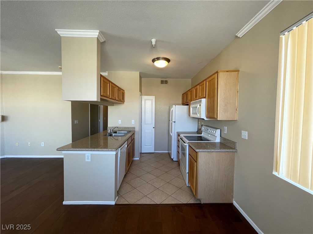 2900 Sunridge Heights Parkway 1328 Property Photo 7