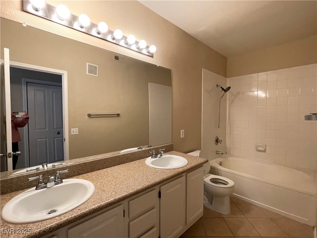 2900 Sunridge Heights Parkway 1328 Property Photo 15