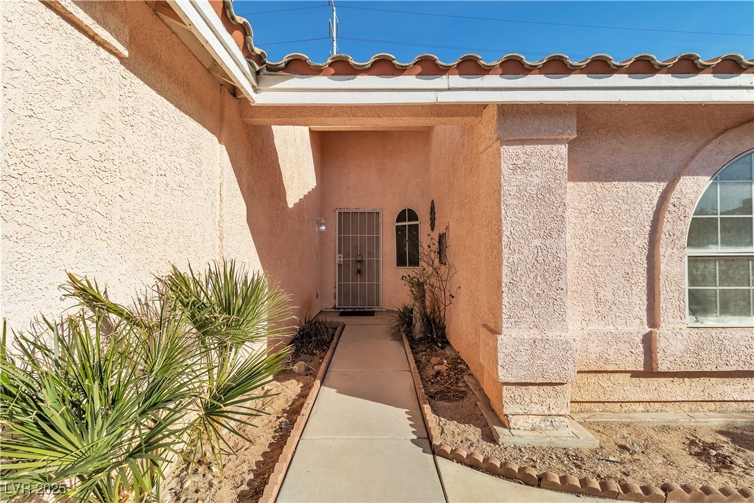 918 Ambusher Street Property Photo 4