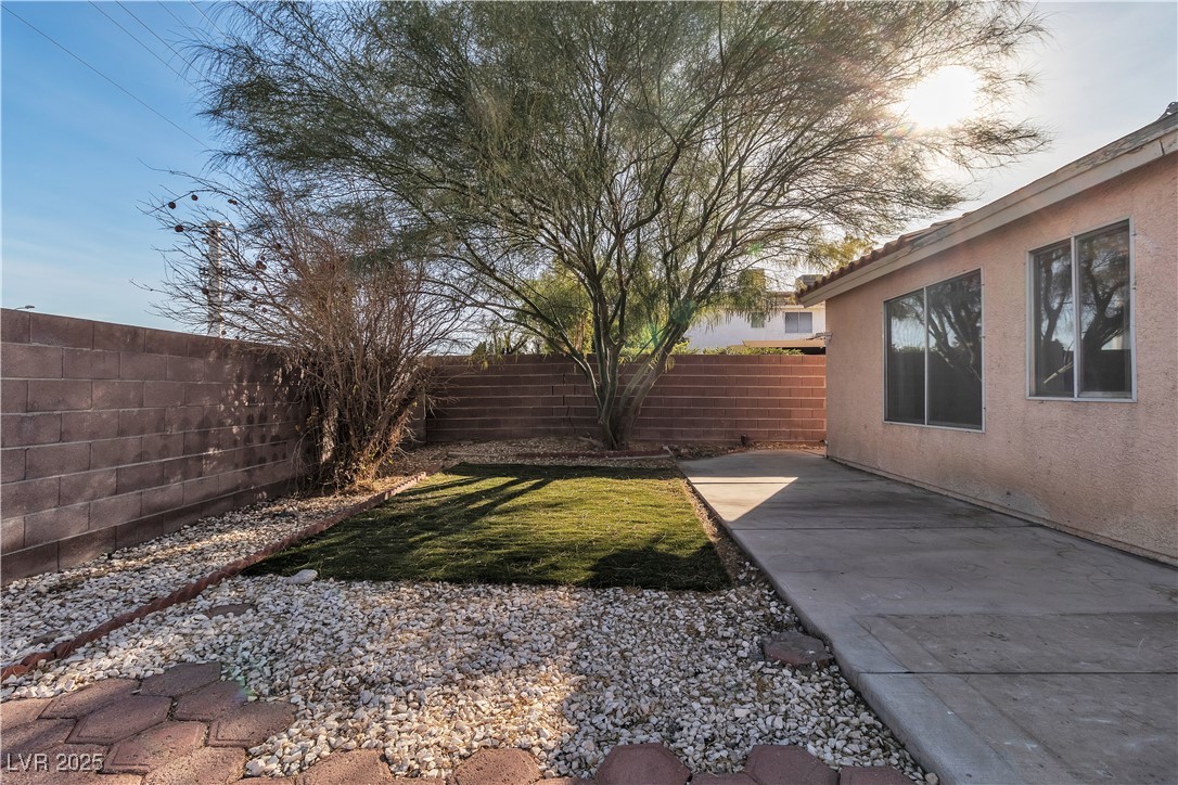 918 Ambusher Street Property Photo 15