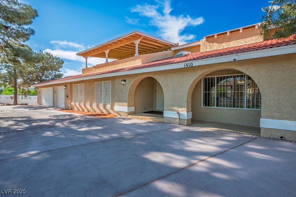 1410 East Serene Avenue Property Photo 15