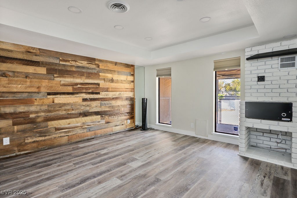 1410 East Serene Avenue Property Photo 37