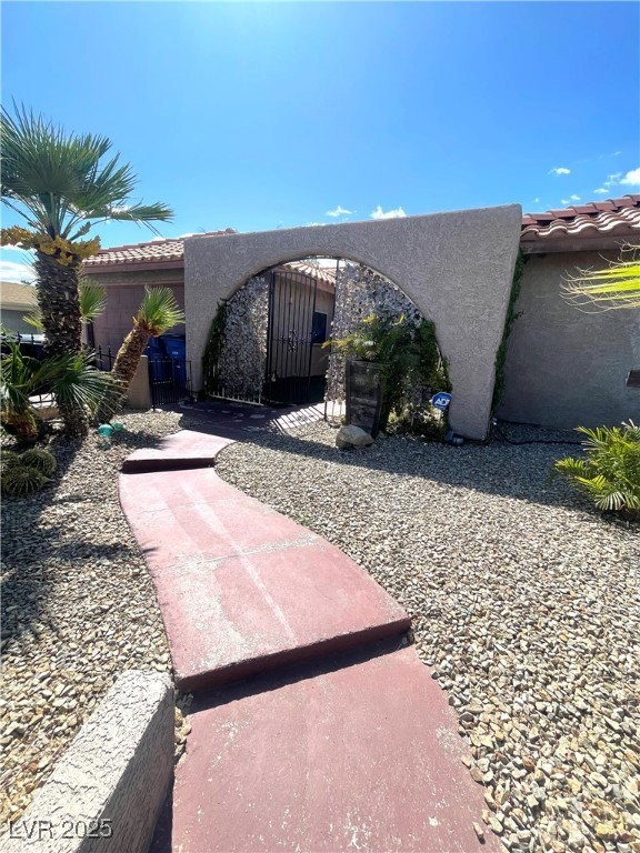 5385 Ravendale Circle Property Photo 3