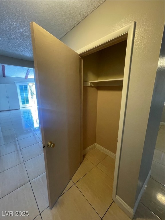 5385 Ravendale Circle Property Photo 20