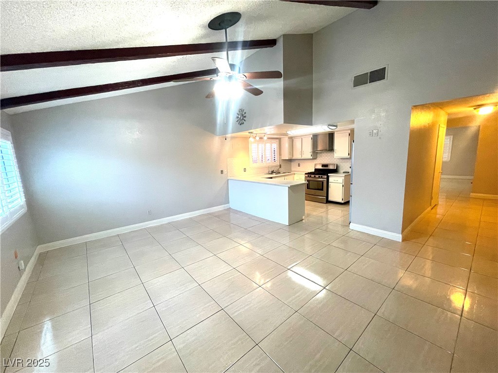 5385 Ravendale Circle Property Photo 24