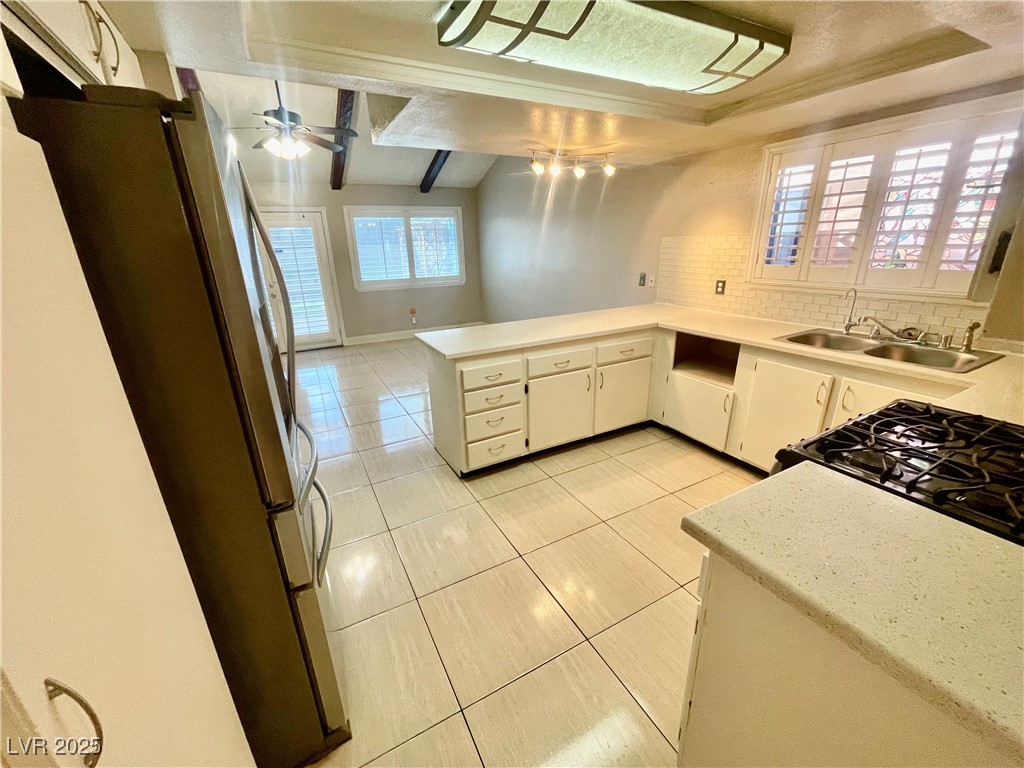 5385 Ravendale Circle Property Photo 26