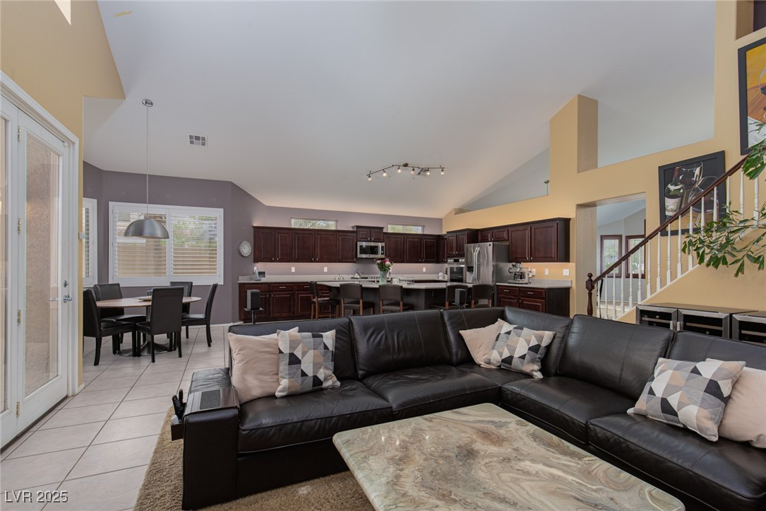 10325 Falls Church Avenue Property Photo 12