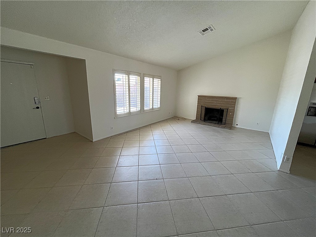 1208 Winwood Street Property Photo 10