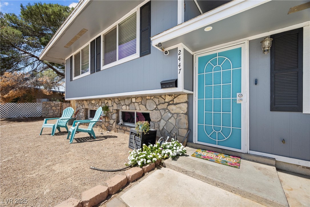 2447 Tournament Street Property Photo 5