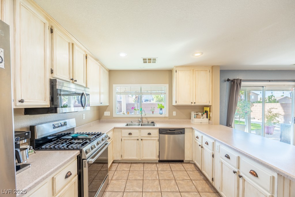 5031 Naff Ridge Drive Property Photo 13