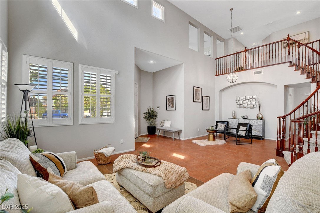 9413 Artesian Oak Court Property Photo 12