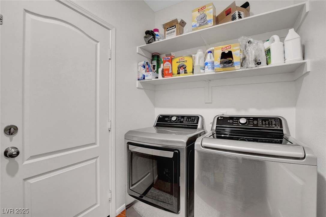 9413 Artesian Oak Court Property Photo 49