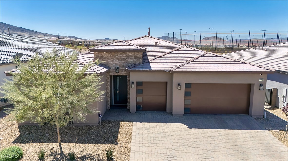 2719 Canvas Sky Street Property Photo 2