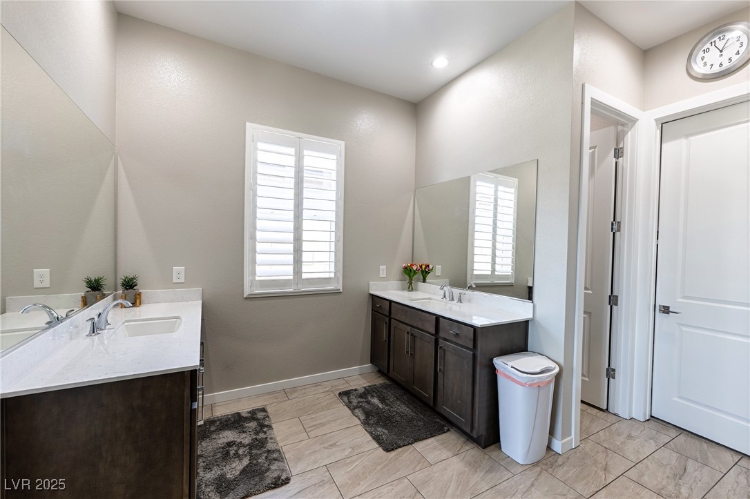 2719 Canvas Sky Street Property Photo 21