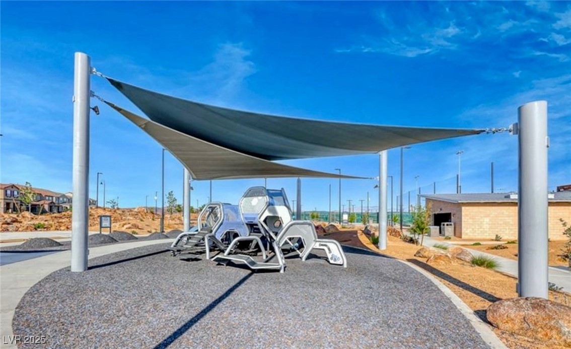 2719 Canvas Sky Street Property Photo 45