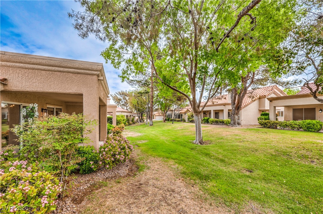 8513 Glenmount Drive Property Photo 30