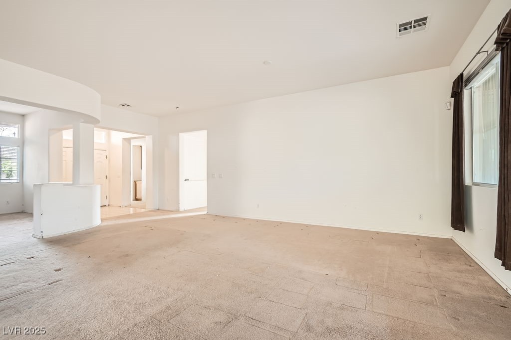 7568 Shadow Estates Way Property Photo 6