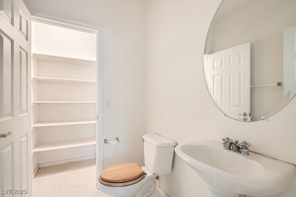 7568 Shadow Estates Way Property Photo 15