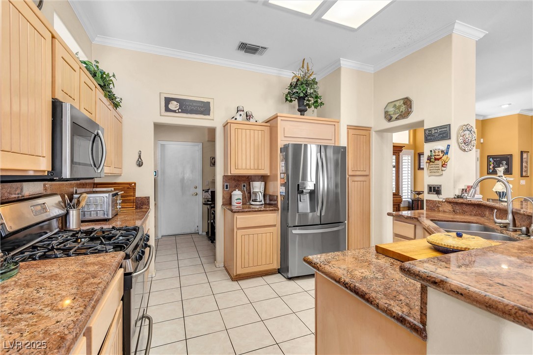 10920 Black Ledge Avenue Property Photo 15