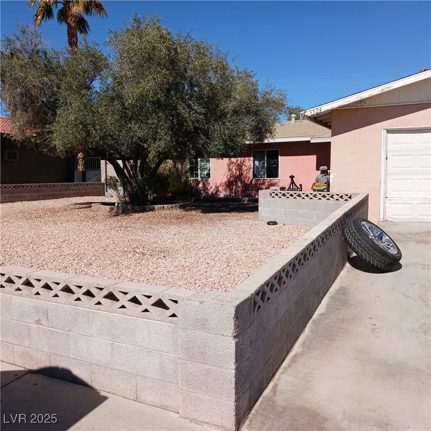 5324 Del Monte Avenue Property Photo 2