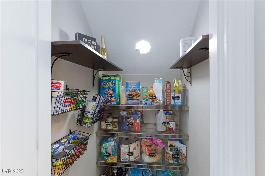 5409 Holding Avenue Property Photo 15