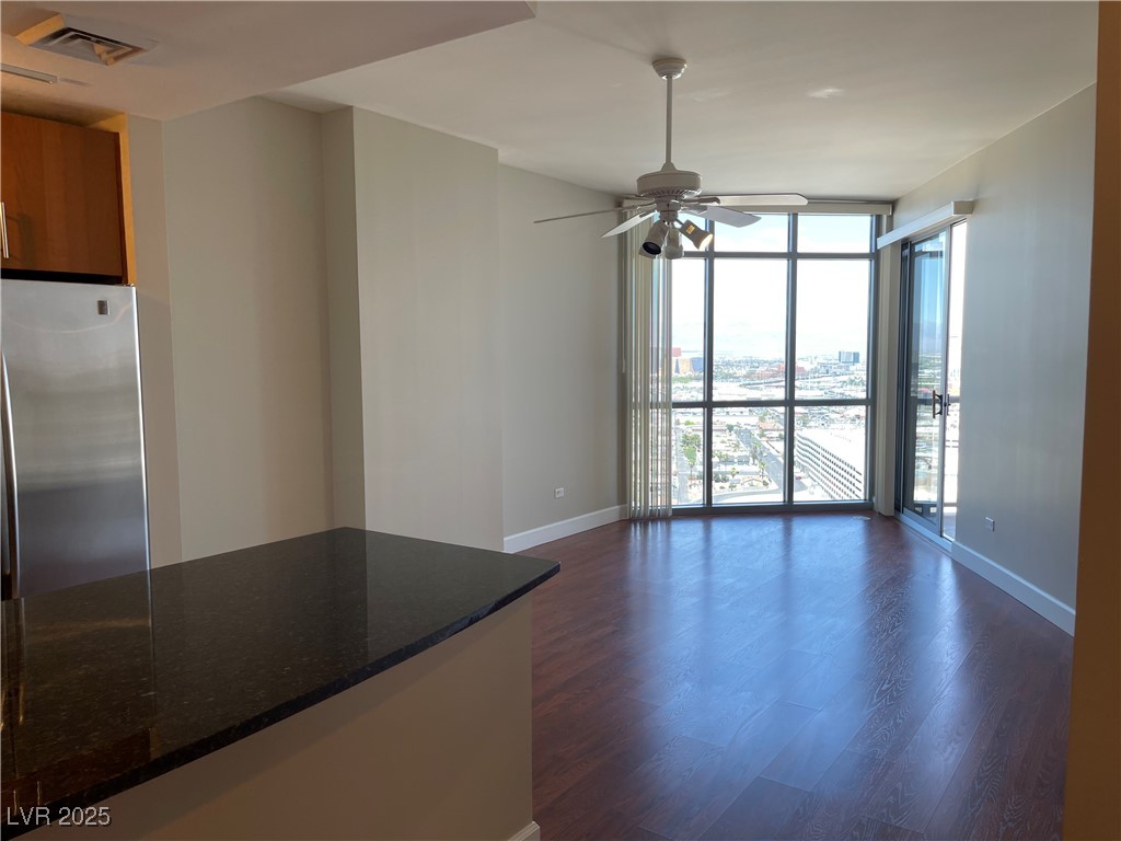 200 West Sahara Avenue 2211 Property Photo 7