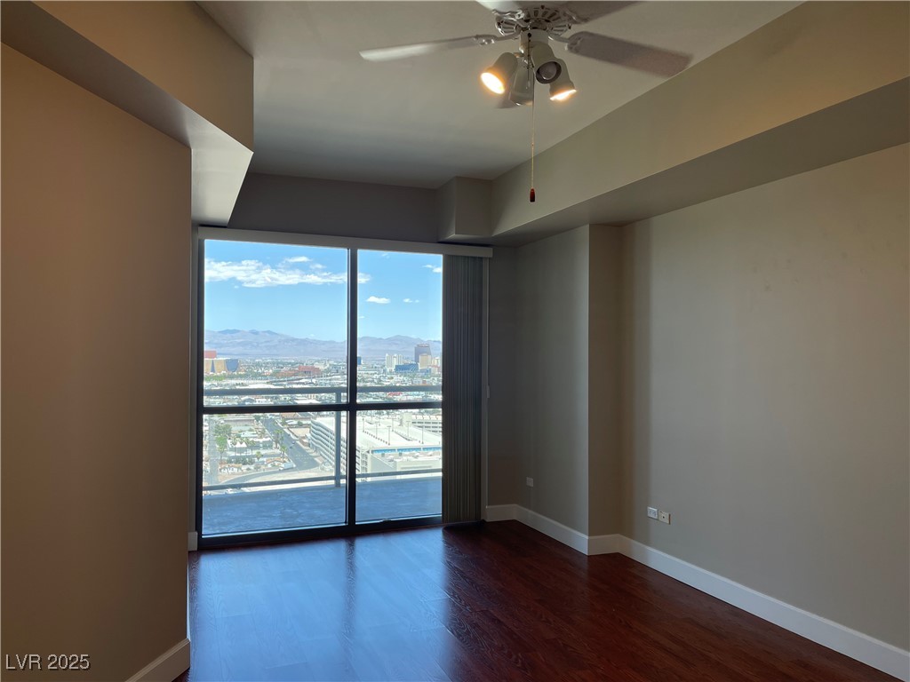 200 West Sahara Avenue 2211 Property Photo 10