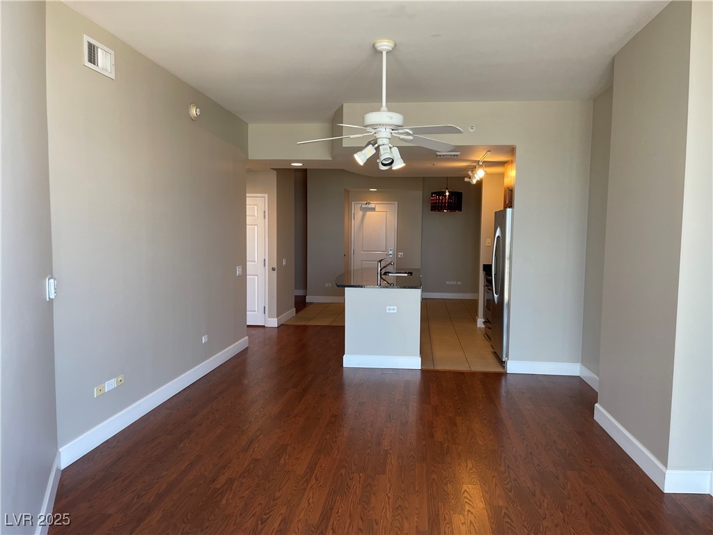 200 West Sahara Avenue 2211 Property Photo 12